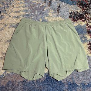 Lululemon Pace Breaker Linerless 7" XXL willow green